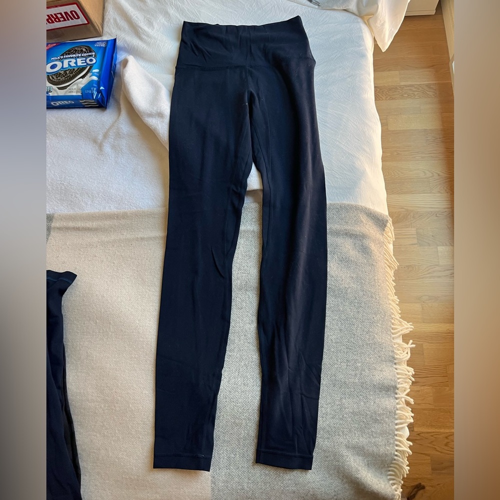 Lululemon Align Navy Blue Leggings 28”